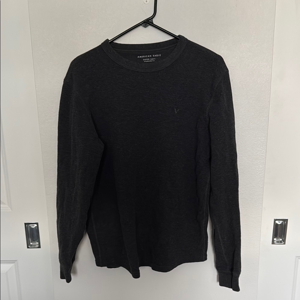 American Eagle Outfitters Men's Black Shirt